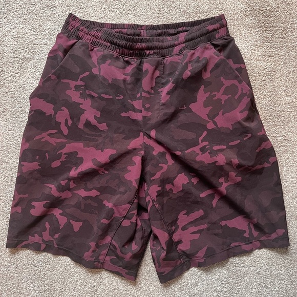 Mens Lululemon 9” Pacebreaker Lined Athletic Shorts Small - Picture 1 of 8